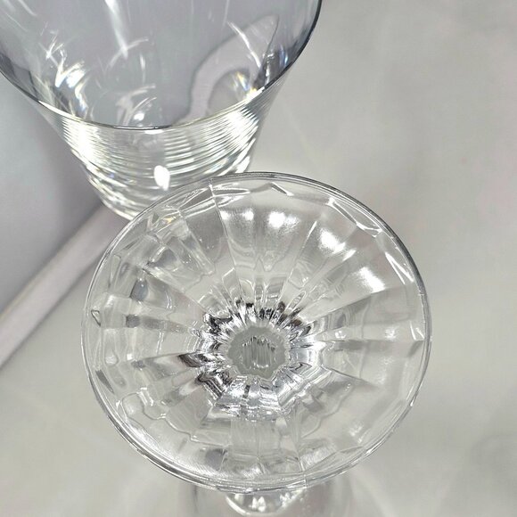 2 Crystal Flared Wine Glasses 7.5" elegant minimalist glass 8oz vtg ribbed 1990s - Picture 5 of 9